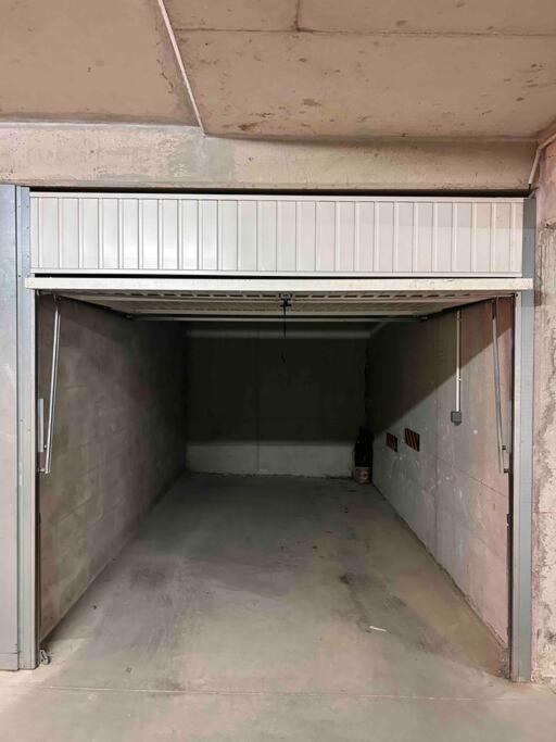 Appartement Avec Terrasse Et Box Entre Plages Et Nature Marseille Kültér fotó